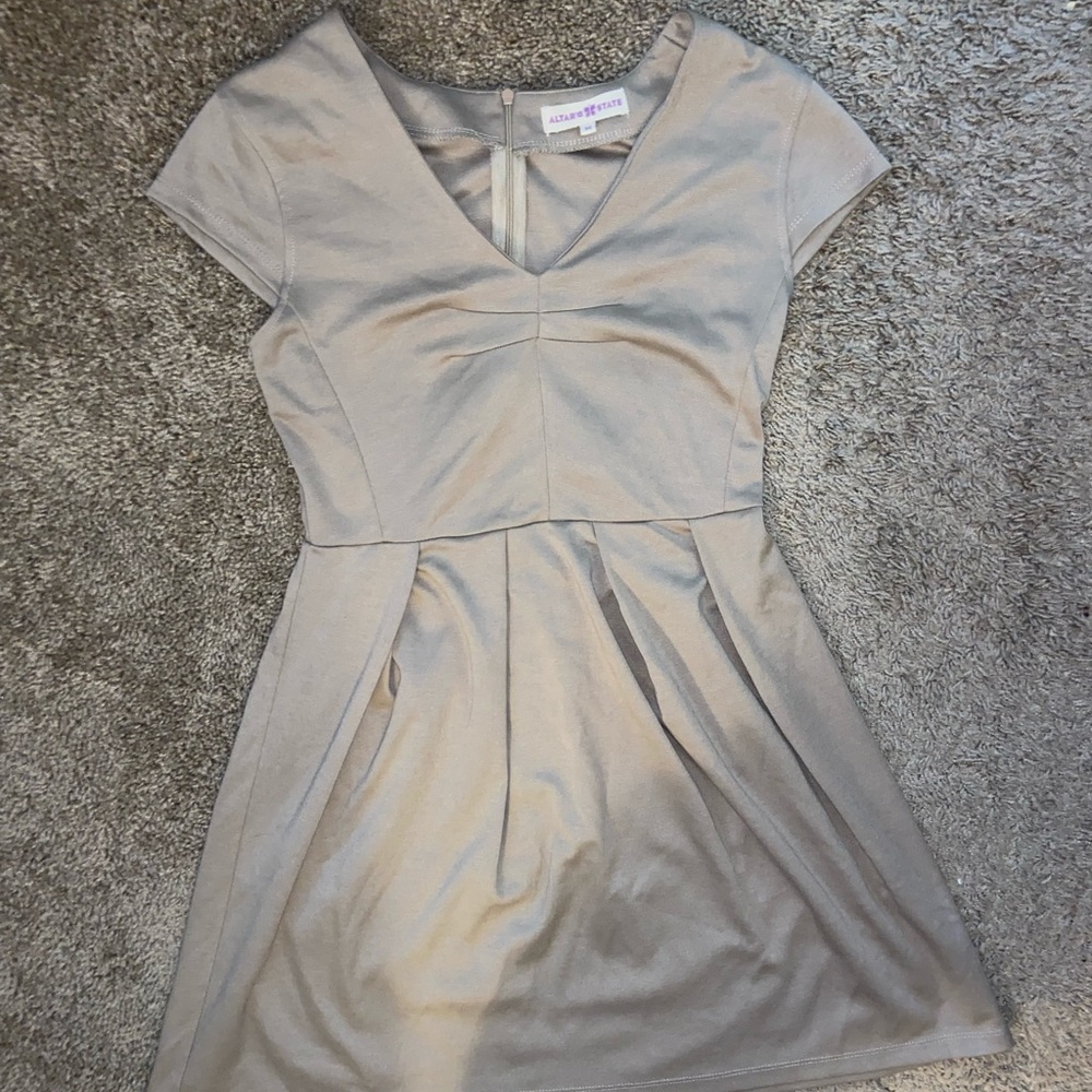 Altar’d State tan dress size medium